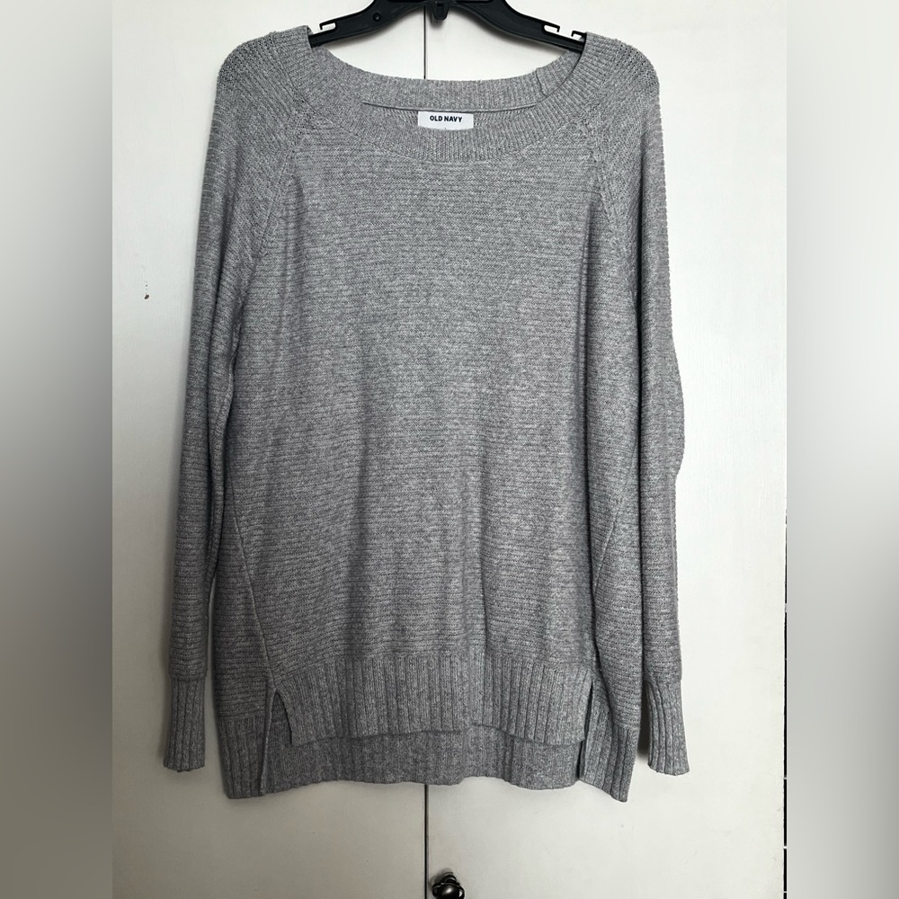 Women’s long tunic style sweater, Sz Lg